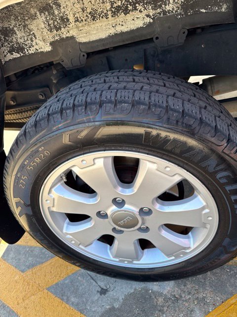Used 2012 Toyota Tundra 2WD CrewMax w/ Tow Pkg image 17