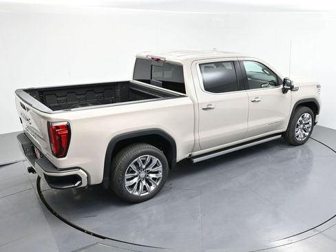 New 2026 GMC Sierra 1500 Denali w/ Denali Reserve Package image 5