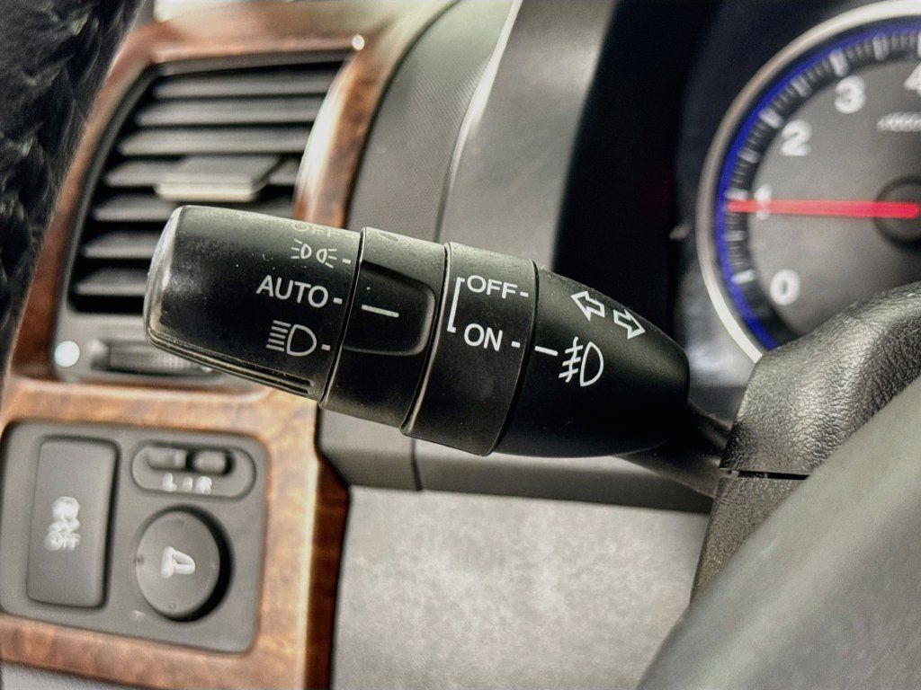 Used 2010 Honda CR-V EX-L image 11