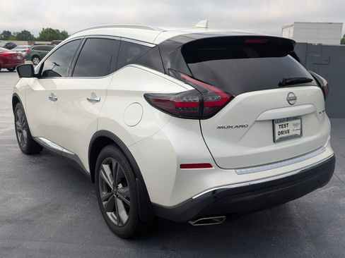 Used 2023 Nissan Murano Platinum w/ Cargo Package FWD image 3