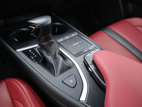 Used 2022 Lexus UX 200 F Sport FWD image 35