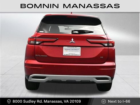 Used 2022 Mitsubishi Outlander SE FWD image 4
