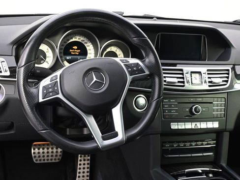 Used 2016 Mercedes-Benz E 350 4MATIC Sedan image 8