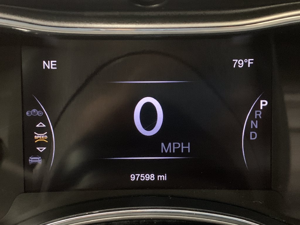 Used 2018 Jeep Grand Cherokee Altitude AWD/4WD image 31