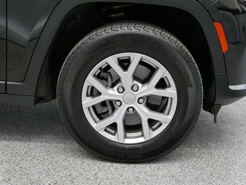 Certified 2022 Jeep Grand Cherokee L Limited image 51