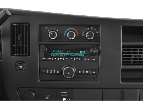 Used 2015 Chevrolet Express 2500 w/ Cold Climate Package image 39