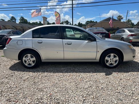 Used 2006 Saturn ION Level 2 w/ Preferred Pkg image 4