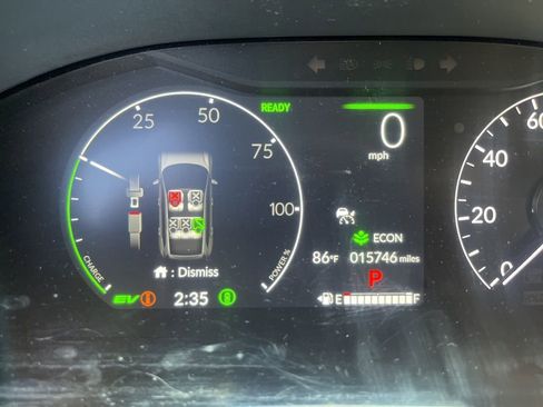 Certified 2025 Honda CR-V Sport image 6