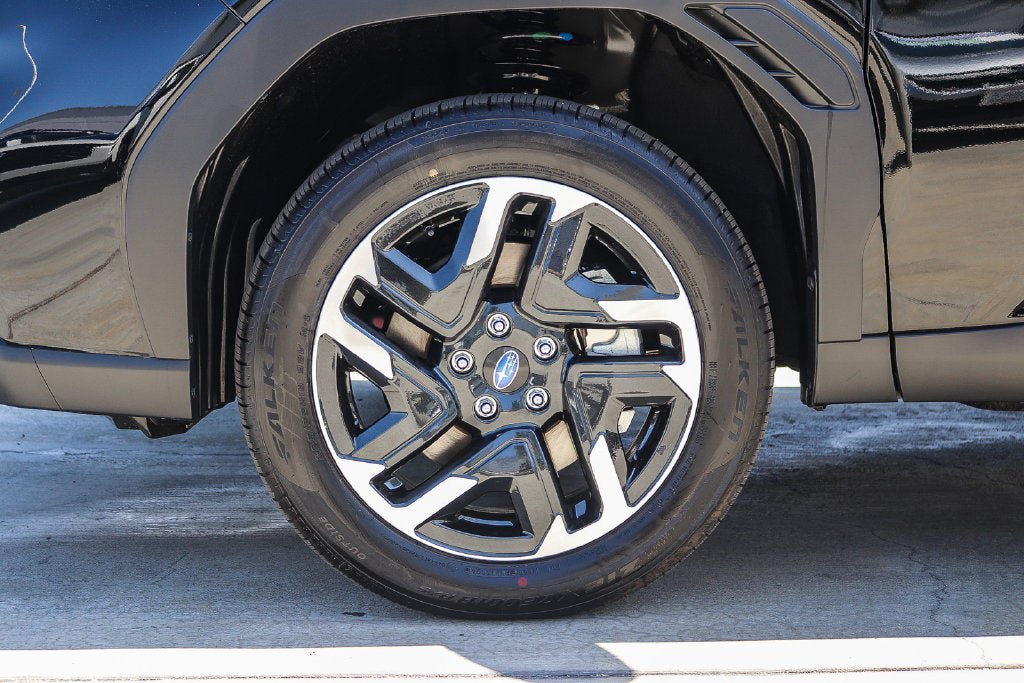 New 2026 Subaru Forester Touring AWD/4WD image 10