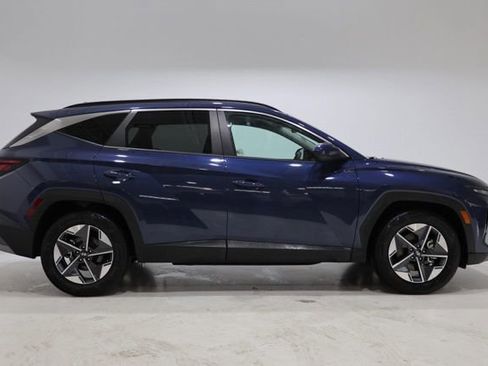 Used 2025 Hyundai Tucson SEL FWD image 8