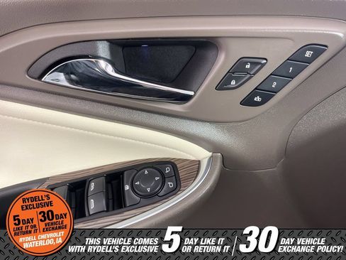 Used 2024 Chevrolet Malibu LT FWD image 25