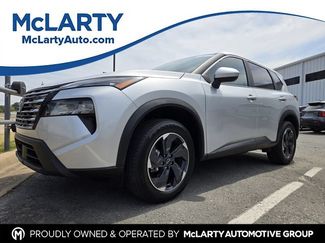 Used 2024 Nissan Rogue SV FWD 360° Tour