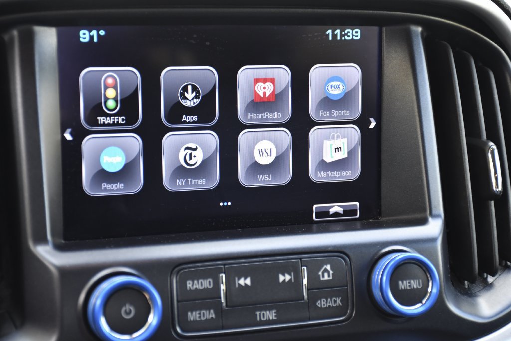 Used 2018 GMC Canyon SLT w/ Trailering Package RWD image 16