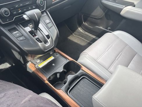 Used 2020 Honda CR-V Touring image 24