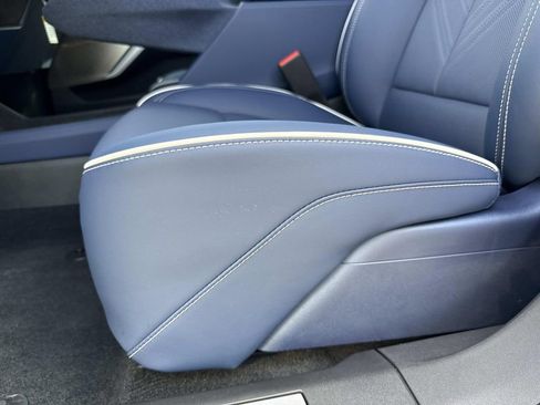 New 2026 Cadillac Optiq Luxury 2 RWD image 20