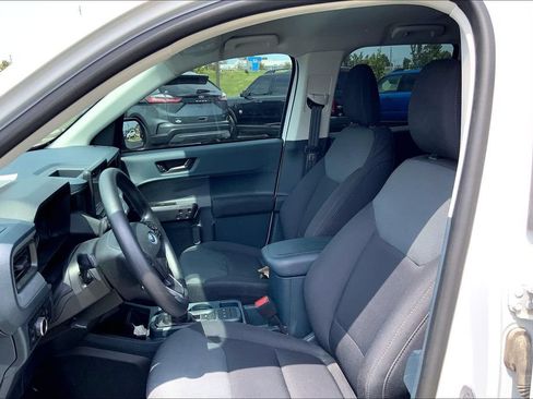 Used 2023 Ford Maverick XL FWD image 9