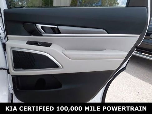 Certified 2022 Kia Telluride S image 27