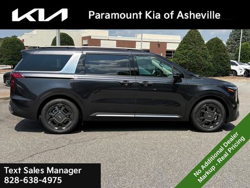 New 2026 Kia Carnival SX FWD image 6