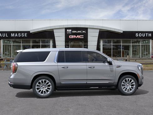 New 2026 GMC Yukon XL Denali w/ Denali Reserve Package AWD/4WD image 5