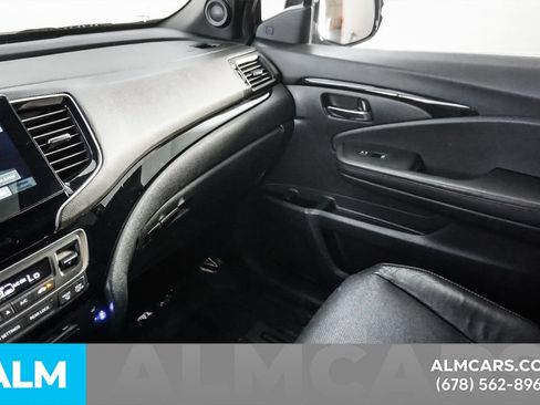 Used 2022 Honda Pilot Black Edition image 53