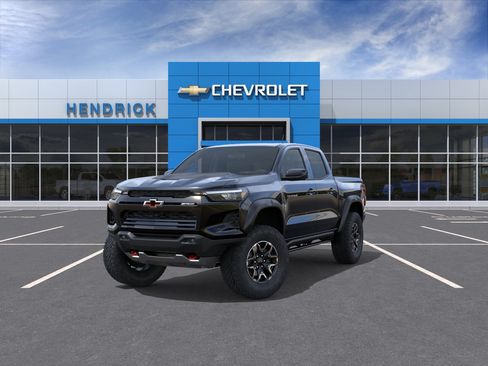 New 2026 Chevrolet Colorado ZR2 w/ Technology Package AWD/4WD image 9