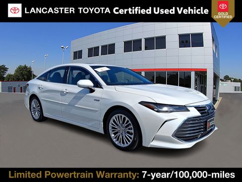 Certified 2020 Toyota Avalon Limited image 1