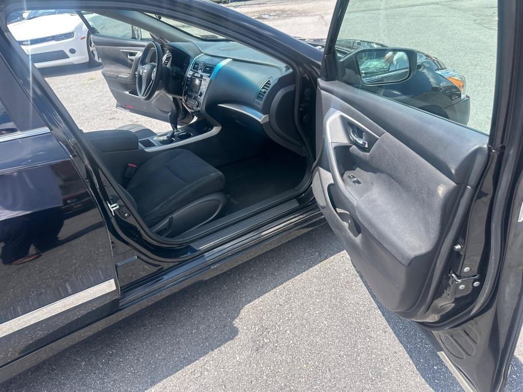 Used 2015 Nissan Altima 2.5 S w/ Power Driver Seat Package FWD image 24