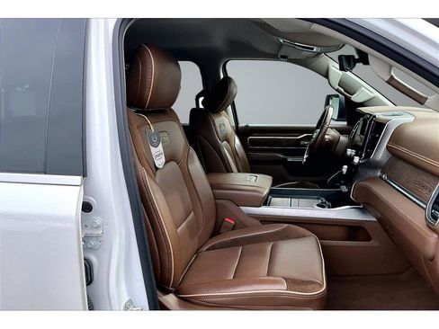 Used 2022 RAM 1500 Limited AWD/4WD image 10