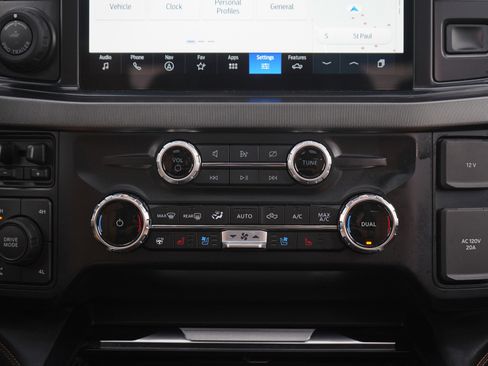 Used 2024 Ford F250 Platinum image 20