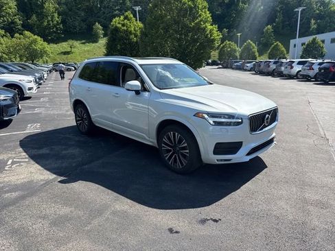 Used 2022 Volvo XC90 T6 Momentum AWD/4WD image 8