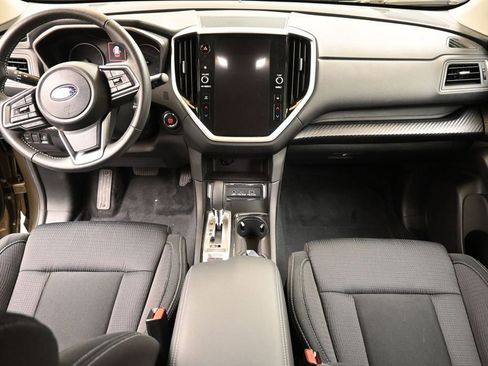 Certified 2025 Subaru Ascent Premium AWD/4WD image 18