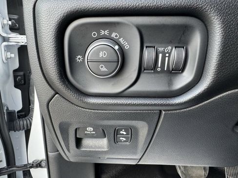 Used 2023 RAM 1500 Laramie image 21