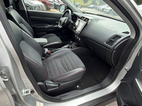 Used 2024 Mitsubishi Outlander Sport AWD image 19