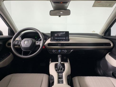 Used 2023 Honda HR-V LX image 14
