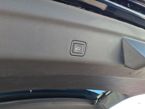 Certified 2024 Cadillac Escalade Sport w/ LPO, ONYX Package image 13