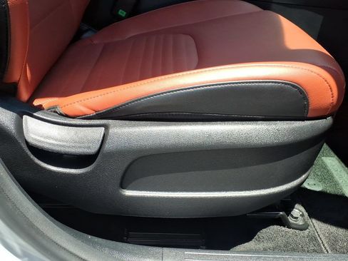 Used 2023 Kia Sportage SX FWD image 13
