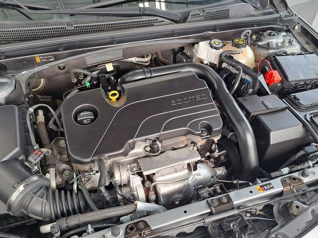 Used 2024 Chevrolet Malibu LT FWD image 30
