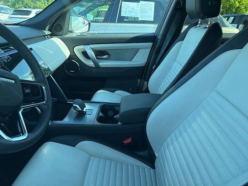 Certified 2024 Land Rover Discovery Sport Dynamic SE AWD/4WD image 3