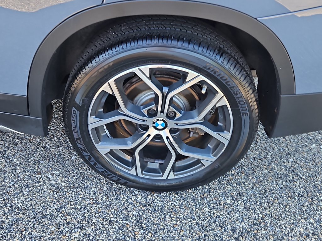 Used 2022 BMW X1 xDrive28i AWD/4WD image 8