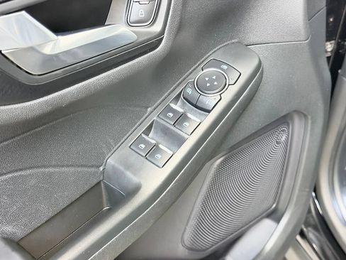 Used 2022 Ford Escape SEL w/ SEL Stealth AWD Package image 10