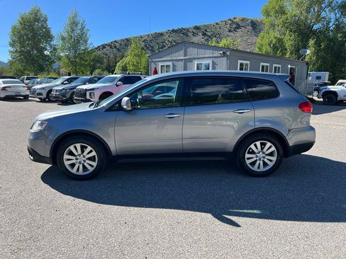 Used 2009 Subaru Tribeca Special Edition AWD/4WD image 2