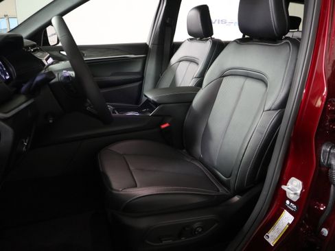 New 2026 Jeep Grand Cherokee L Limited AWD/4WD image 24