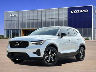 New 2026 Volvo XC40 B5 Core AWD/4WD video 1