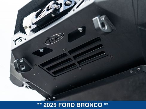 New 2025 Ford Bronco Badlands AWD/4WD image 33