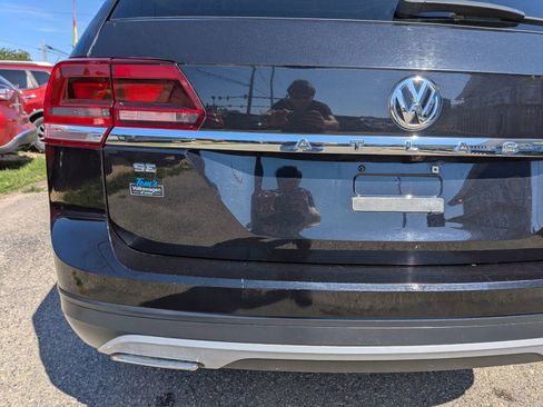Used 2019 Volkswagen Atlas SE FWD image 17