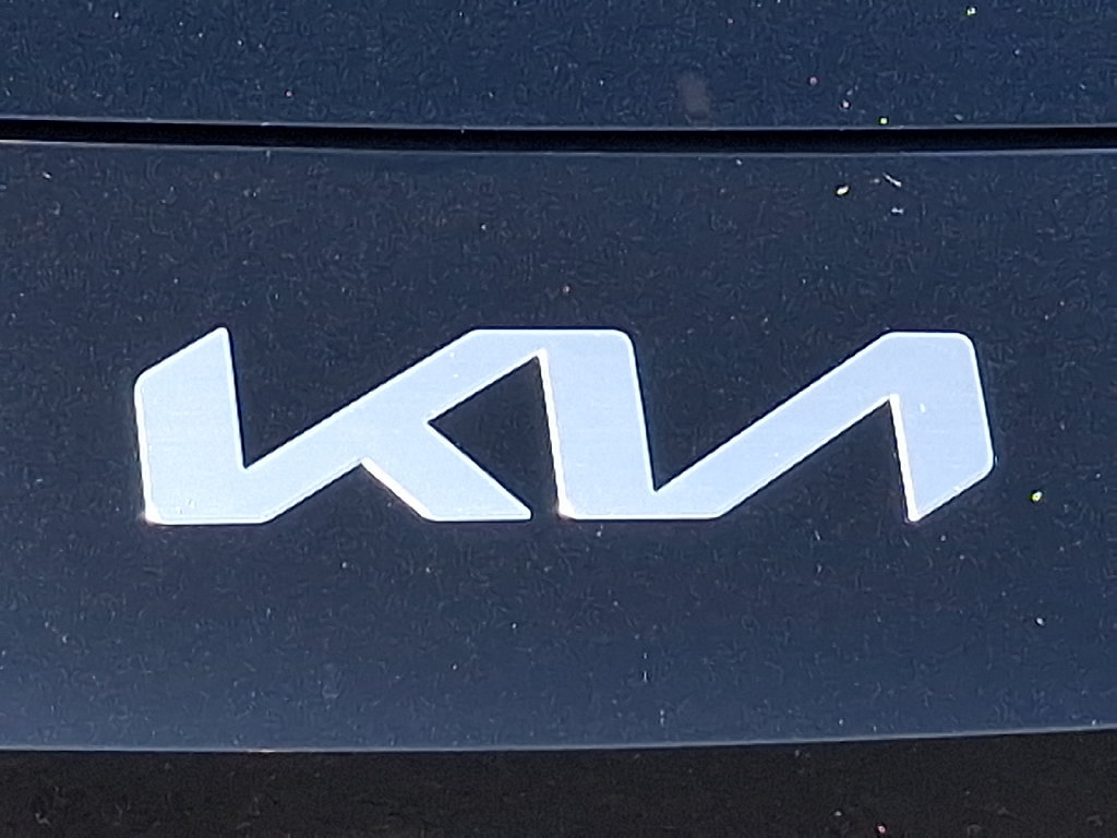 Used 2023 Kia Rio LX FWD image 28