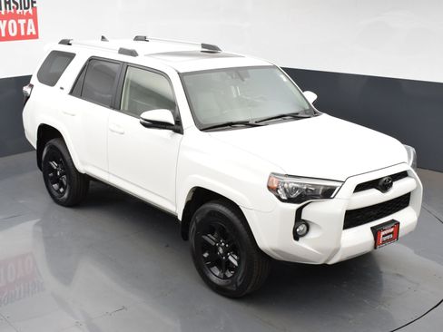 Used 2019 Toyota 4Runner SR5 Premium image 28