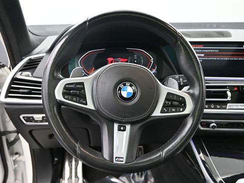 Used 2021 BMW X7 xDrive40i w/ M Sport Package image 15