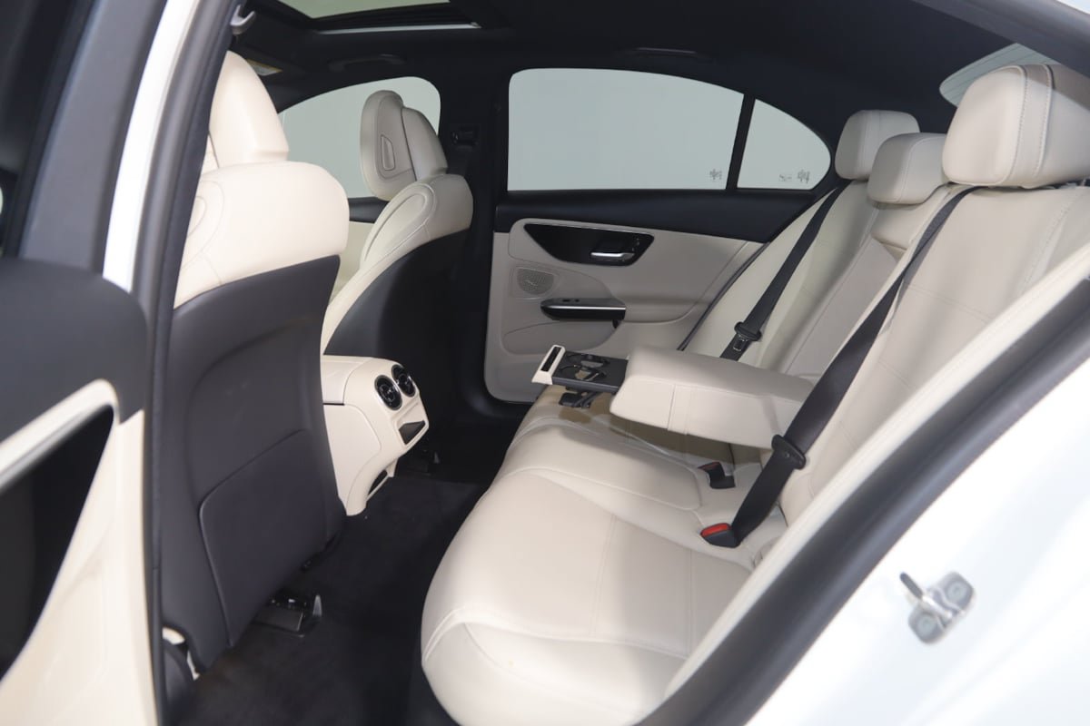 Used 2024 Mercedes-Benz C 300 4MATIC Sedan image 46