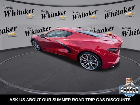 Used 2024 Chevrolet Corvette Stingray Premium Cpe w/ Z51 Performance Package RWD image 7
